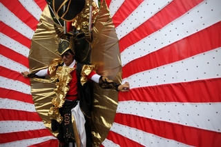 Illustration for article titled A Trip To The Jember Fashion Carnival